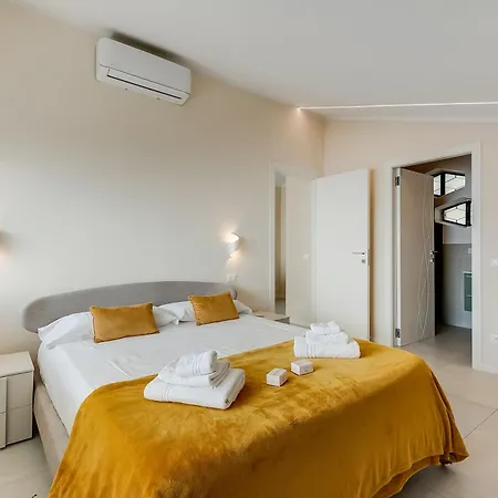 Mercurio Apartment